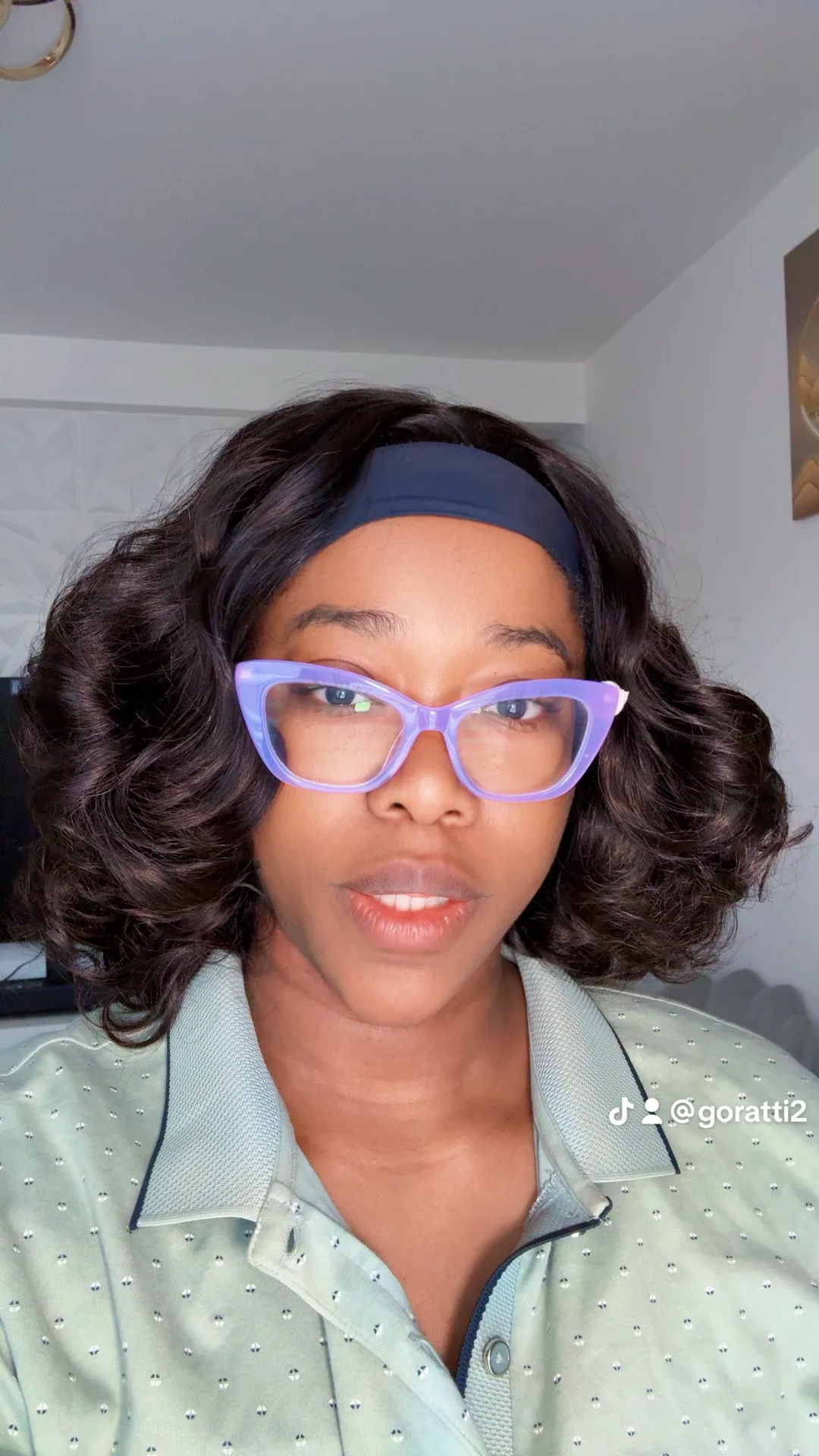 MATI 300g Human Hair Bouncy Headband Wig 12 Inch — Gallery image 2